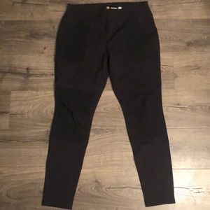 NWOT Carhartt Cargo Utility Leggings